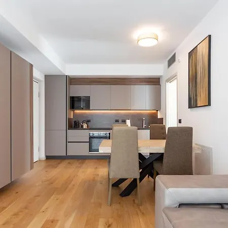 East Garden Lambrate Elegante Moderna Apartment Milan